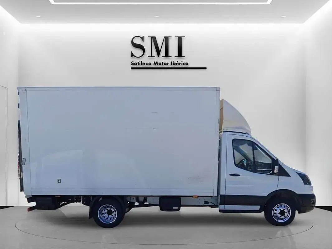 Usado Ford Transit Trend 165 CV (121 kW) 2024 Blanco Van