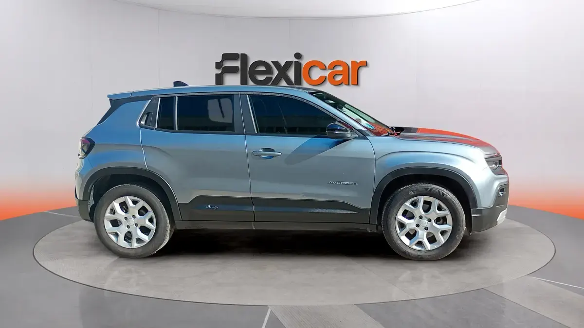 Usado Jeep Avenger Altitude 101 CV (74 kW) 2025 Gris SUV
