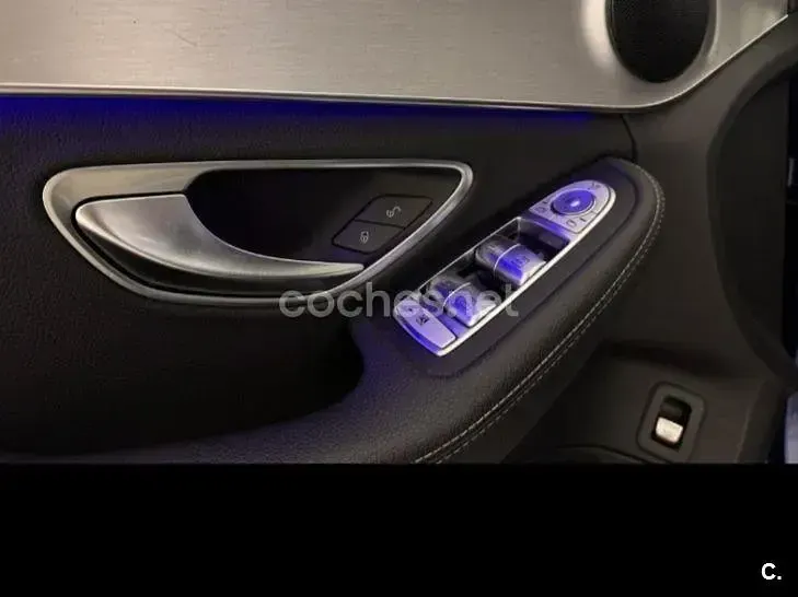 Usado Mercedes C300e 306 CV (225 kW) 2020 Azul Berlina