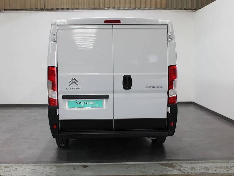 Usado Citroën Jumper 120 CV (88 kW) 2021 Blanco Monovolumen