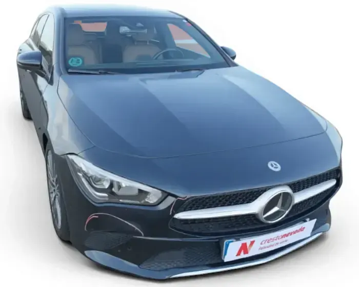 Usado Mercedes CLA220 Shooting Brake 190 CV (139 kW) 2021 Familiar