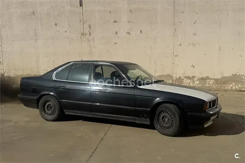 Usado BMW 525 143 CV (105 kW) 1992 Negro Berlina