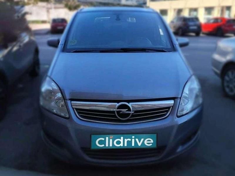 Usado Opel Zafira Cosmo 120 CV (88 kW) 2009 Gris / plata Monovolumen