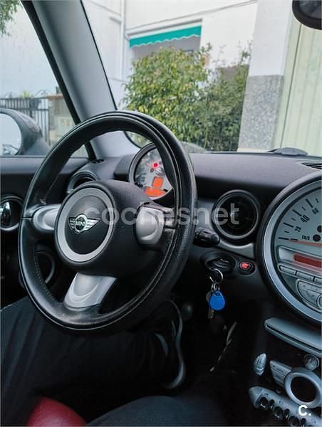 Usado Mini Cooper 120 CV (88 kW) 2008 Rojo Utilitario
