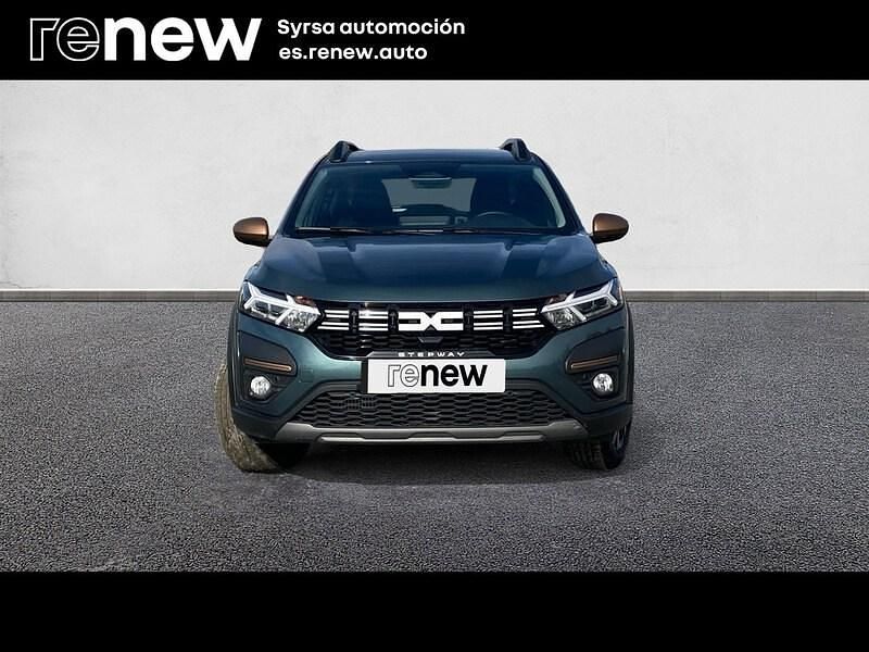 Usado Dacia Sandero Extreme 100 CV (73 kW) 2025 Verde Berlina