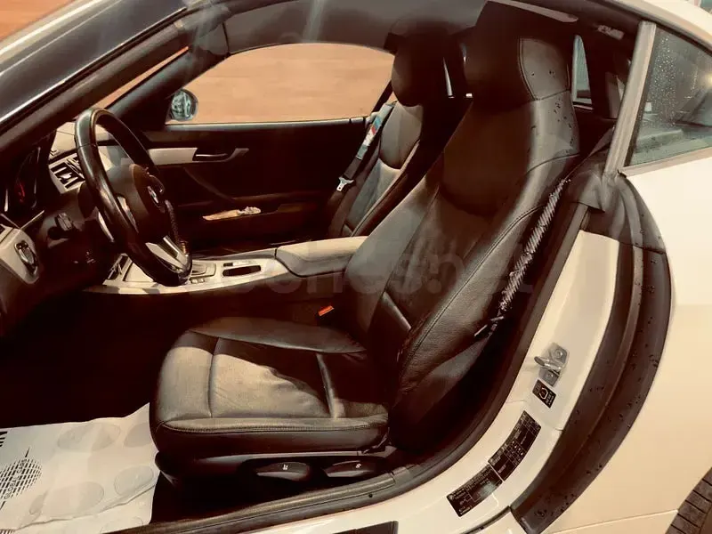 Usado BMW Z4 204 CV (150 kW) 2010 Blanco Descapotable