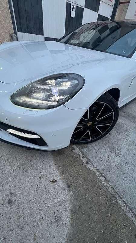 Usado Porsche Panamera 4S 421 CV (309 kW) 2019 Blanco Berlina