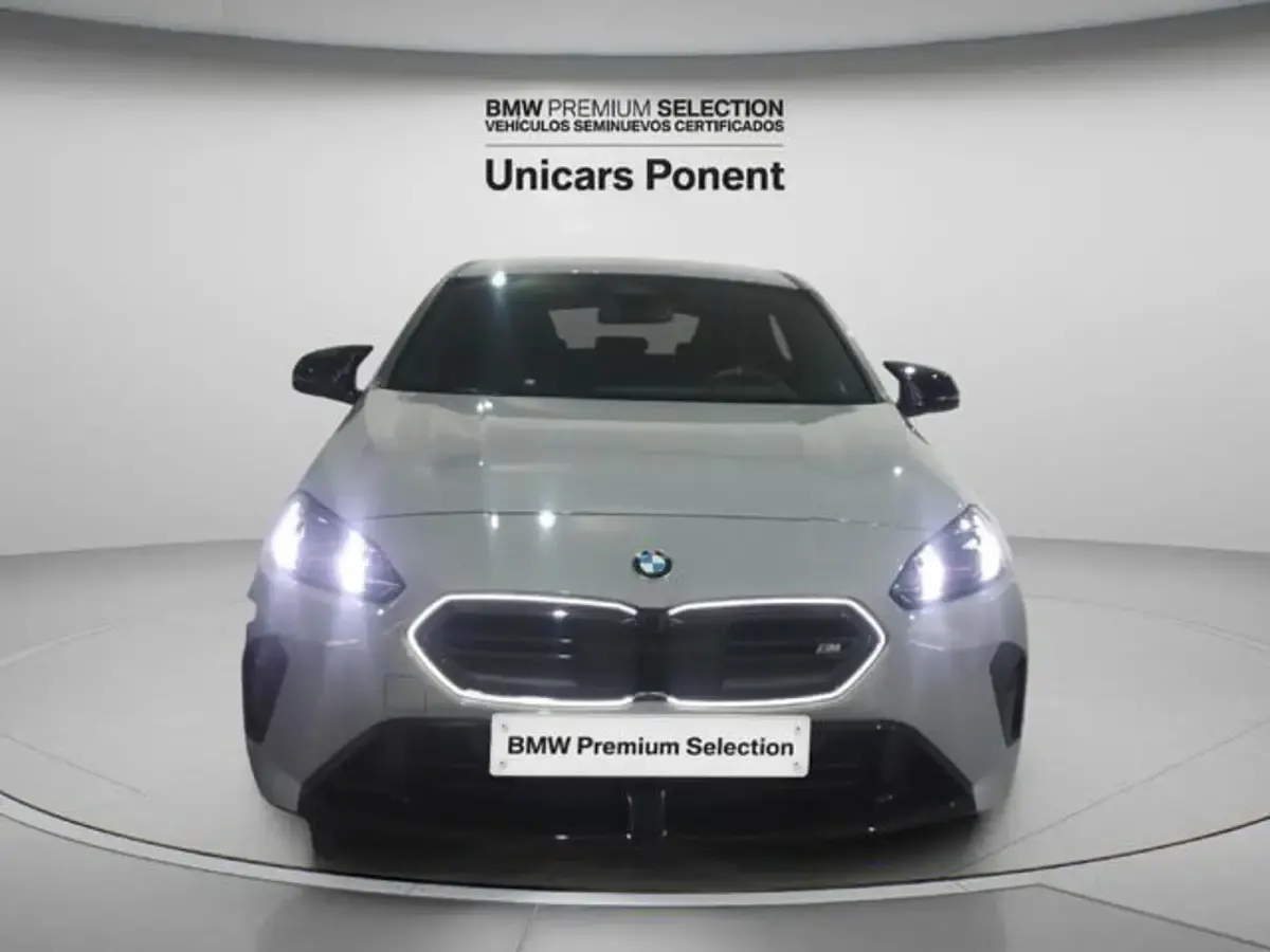 Usado BMW M135 Comfort Edition 300 CV (220 kW) 2025 Gris Utilitario