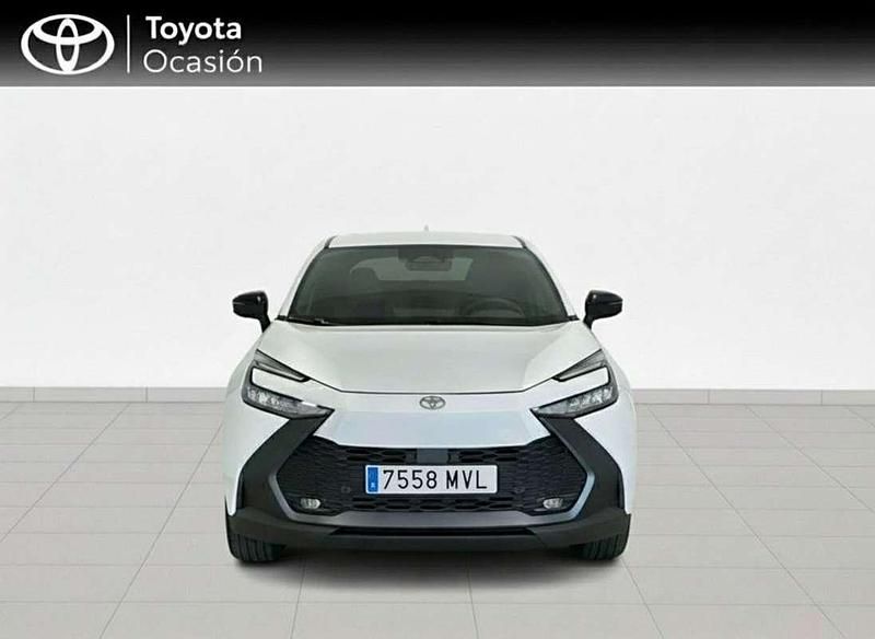 Blanco Usado 2024 Toyota C-HR Advance SUV | 30.990 € (Un poco caro) - Imagen 1/2