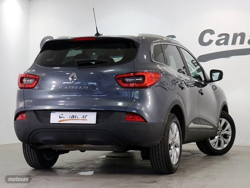 Usado Renault Kadjar LIMITED 130 CV (95 kW) 2018 Gris SUV