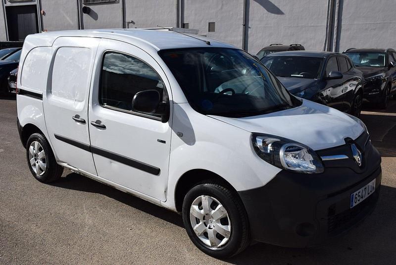 Usado Renault Kangoo 44 kW (60 CV) 2020 Blanco Monovolumen