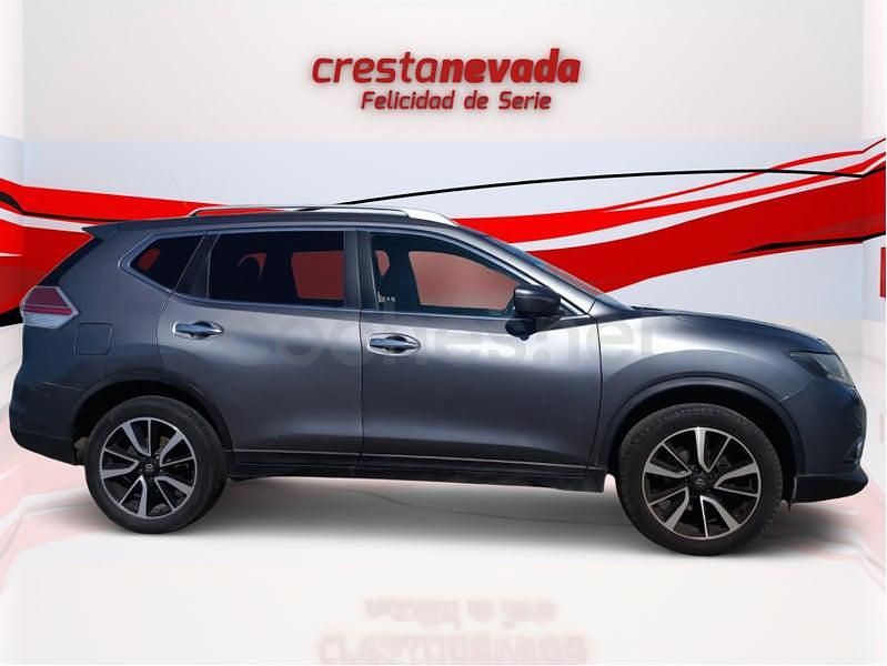 Usado Nissan X-Trail N-Connecta 163 CV (119 kW) 2016 Gris / plata SUV