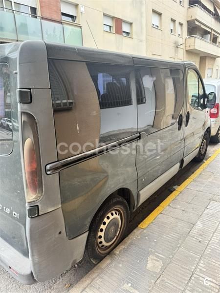 Verde Usado 2017 Opel Vivaro Van | 4590 € (Super precio) - Imagen 1/4