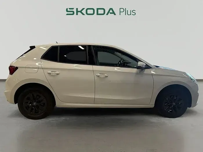 Nuevo Skoda Fabia Selection 115 CV (84 kW) 2026 Blanco Utilitario