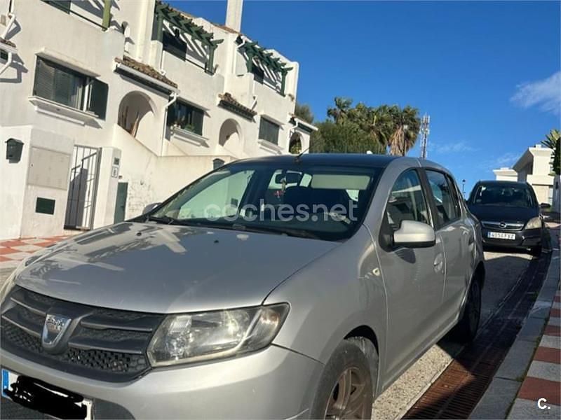 Occasion Dacia Sandero Lauréate 90 ch (66 kW) 2012 Blanc Berline