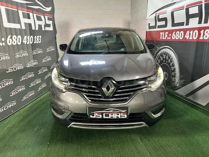 Usado Renault Espace Zen 160 CV (117 kW) 2016 Gris / plata Monovolumen