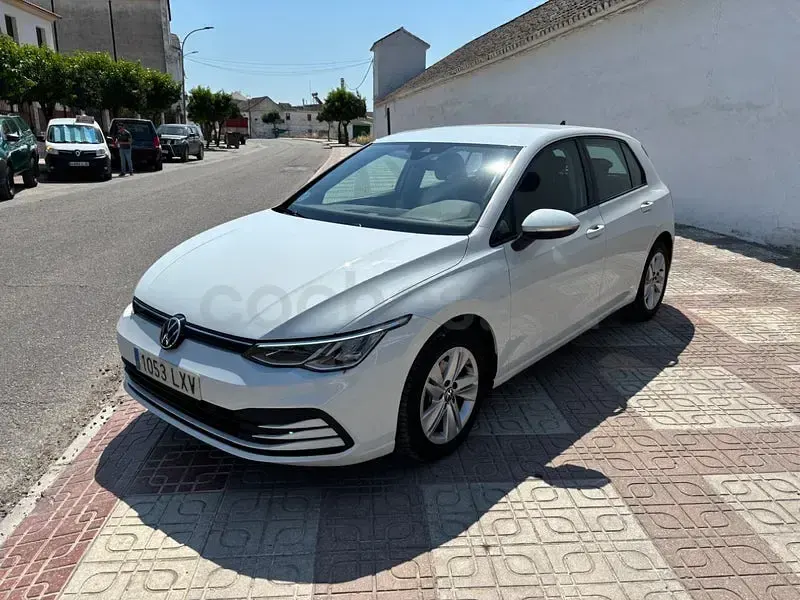 Usado VW Golf VIII 115 CV (84 kW) 2022 Blanco Berlina