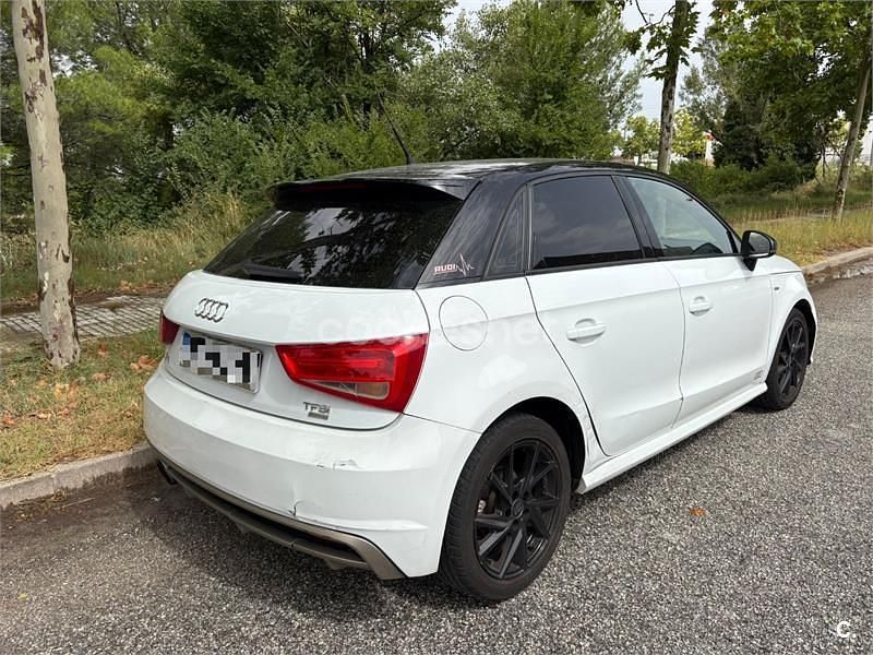 Usado Audi A1 Sportback Attraction 95 CV (69 kW) 2018 Blanco Utilitario
