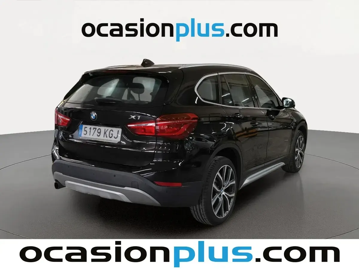 Usado BMW X1 140 CV (102 kW) 2017 Negro SUV