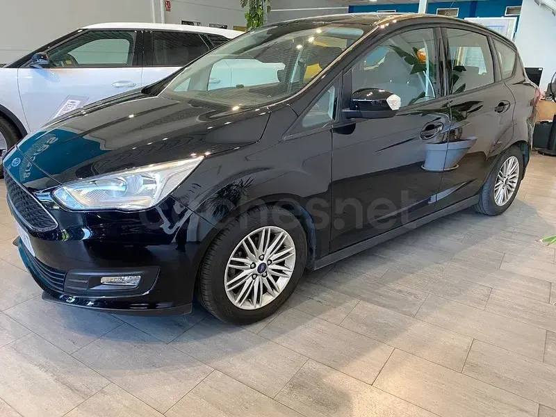 Usado Ford C-MAX Trend 120 CV (88 kW) 2017 Negro Monovolumen