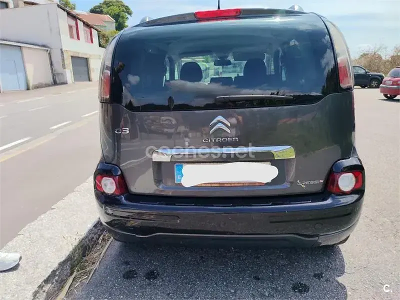 Usado Citroën C3 Picasso 114 CV (83 kW) 2015 Gris / plata Monovolumen