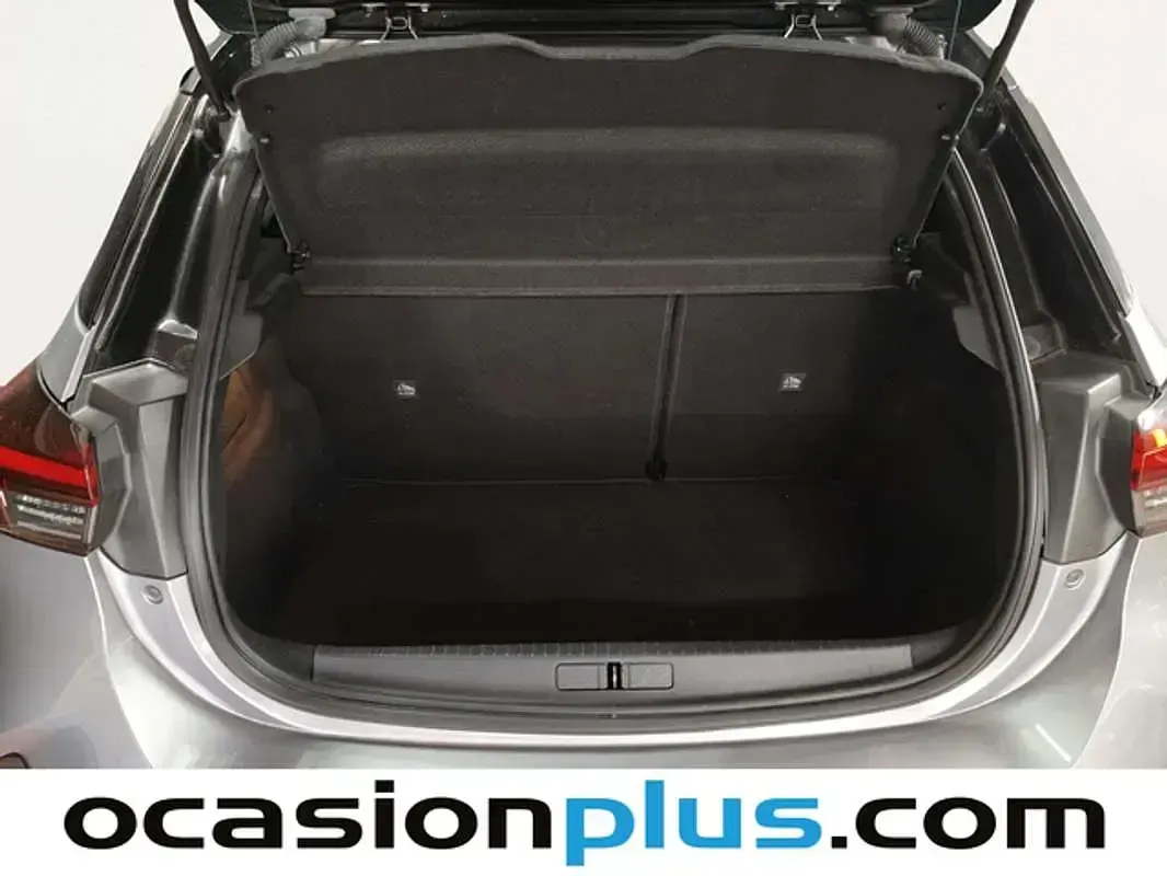 Usado Opel Corsa GS Line 101 CV (74 kW) 2020 Gris Utilitario