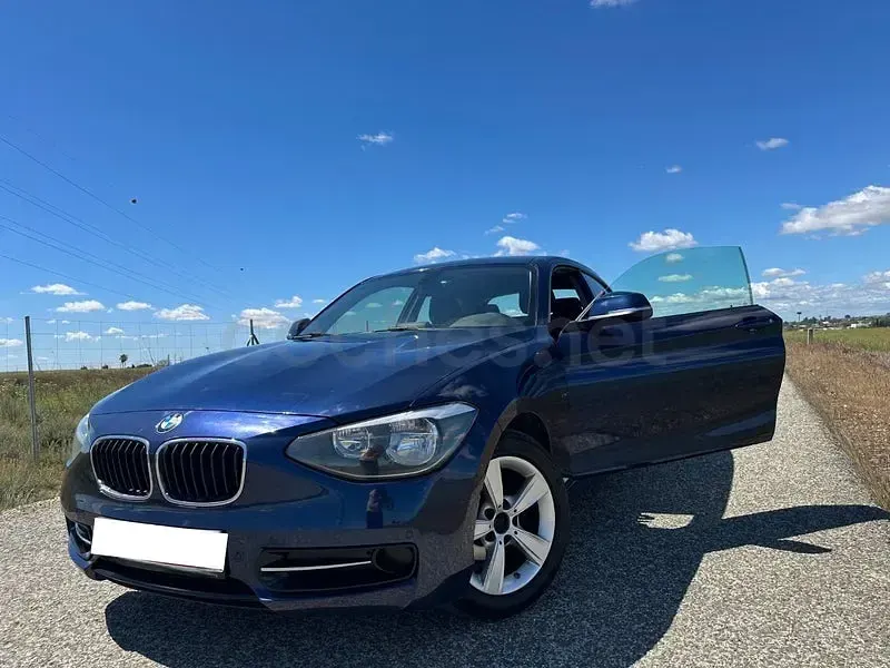 Usado BMW 116 Comfort Edition 109 CV (80 kW) 2015 Azul Utilitario