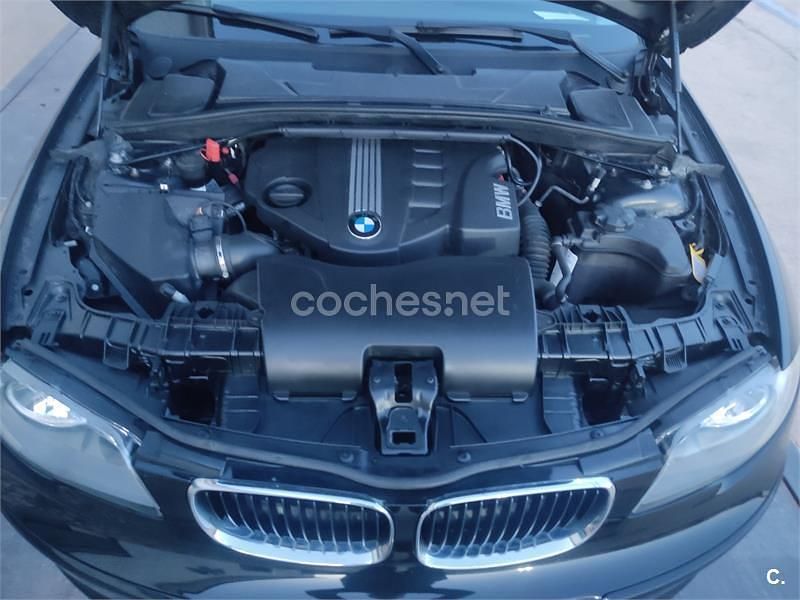 Usado BMW 116 115 HP (84 kW) 2010 Preto Citadino