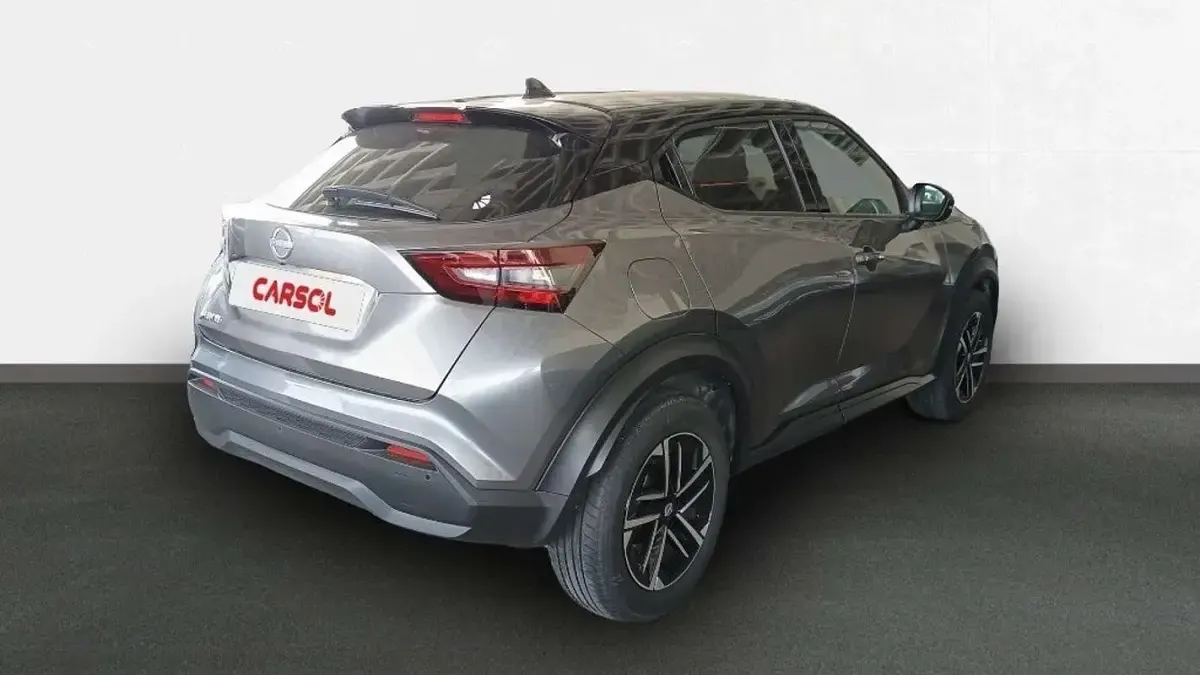 Usado Nissan Juke N-Connecta 114 CV (83 kW) 2025 Gris SUV