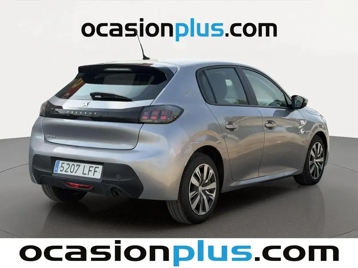 Usado Peugeot 208 Active 100 CV (73 kW) 2020 Gris Utilitario