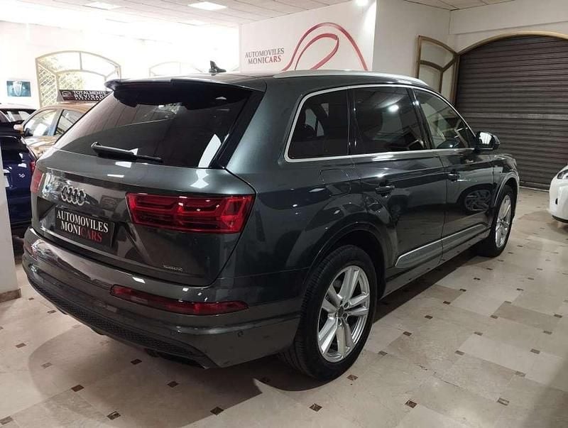 Usado Audi Q7 Design 218 CV (160 kW) 2017 Gris SUV