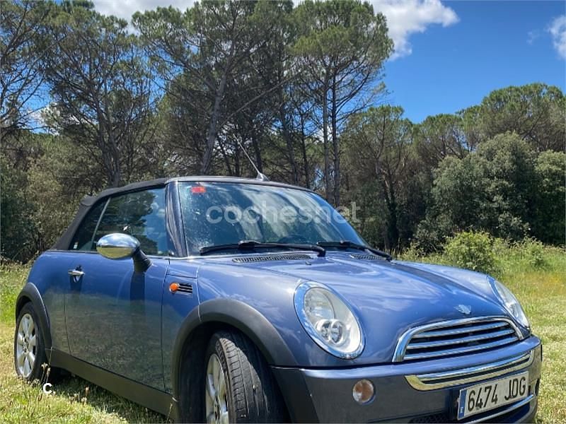 Usado Mini One Cabriolet 90 CV (66 kW) 2006 Azul Descapotable