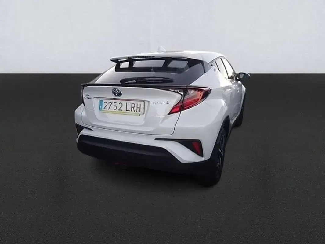Usado Toyota C-HR Advance 122 CV (89 kW) 2021 Blanco SUV