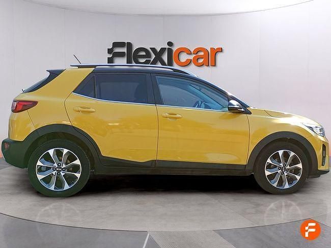 Usado Kia Stonic 120 CV (88 kW) 2018 Amarillo SUV