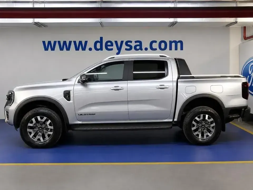Nuevo Ford Ranger Wildtrack 282 CV (207 kW) 2025 Gris Pickup/Camioneta
