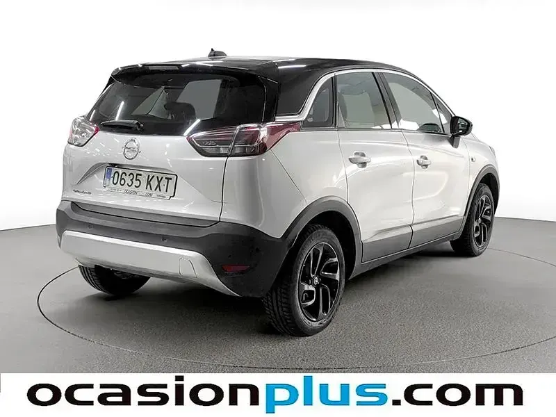 Usado Opel Crossland X Innovation 131 CV (96 kW) 2019 Gris plata SUV