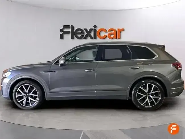 Usado VW Touareg 286 CV (210 kW) 2022 Gris SUV