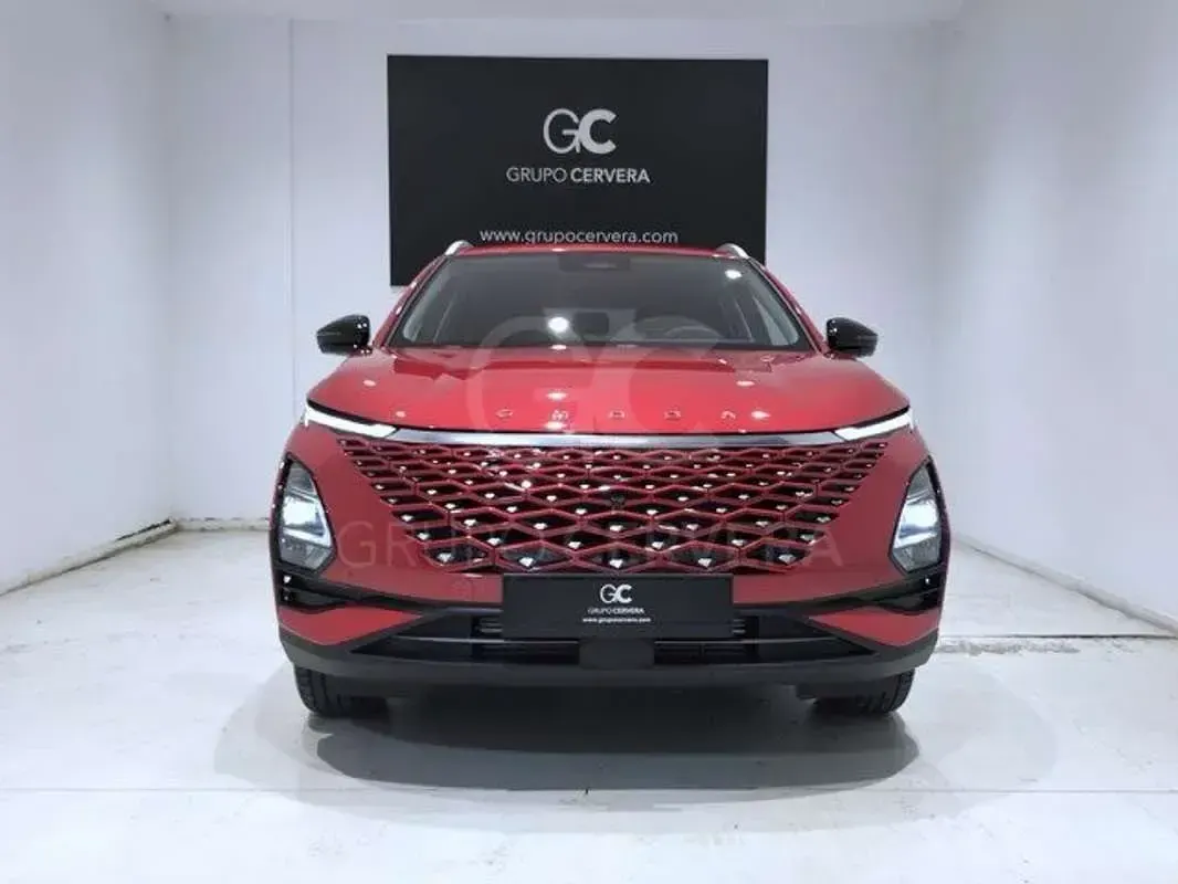 Nuevo Omoda 5 147 CV (108 kW) 2026 Rojo SUV