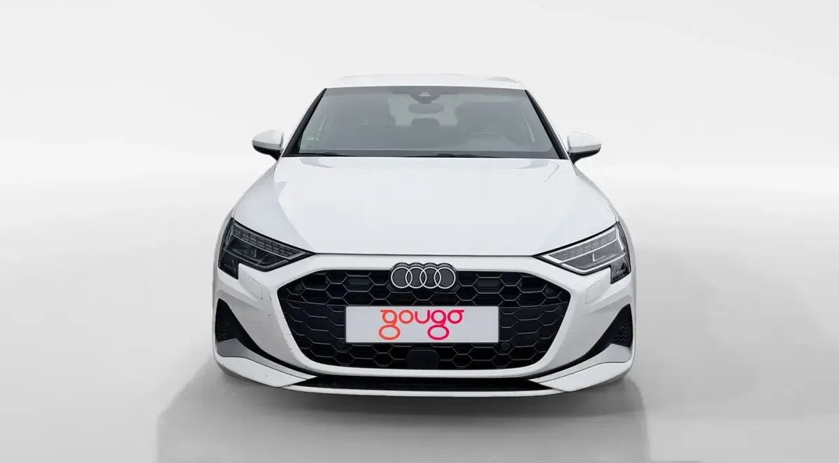 Usado Audi A3 150 CV (110 kW) 2025 Blanco Berlina