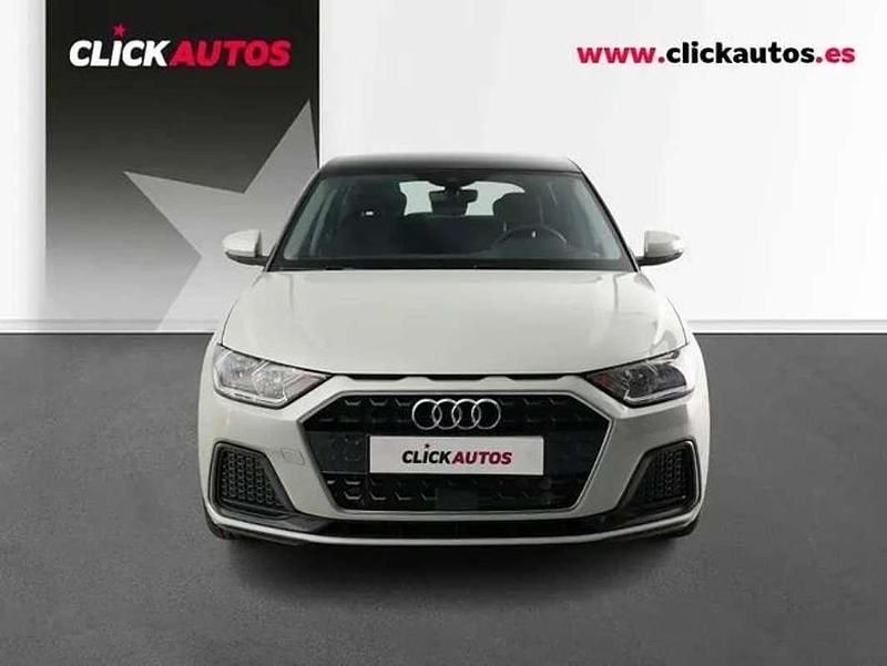 Usado Audi A1 Advanced 116 CV (85 kW) 2025 Plateado SUV