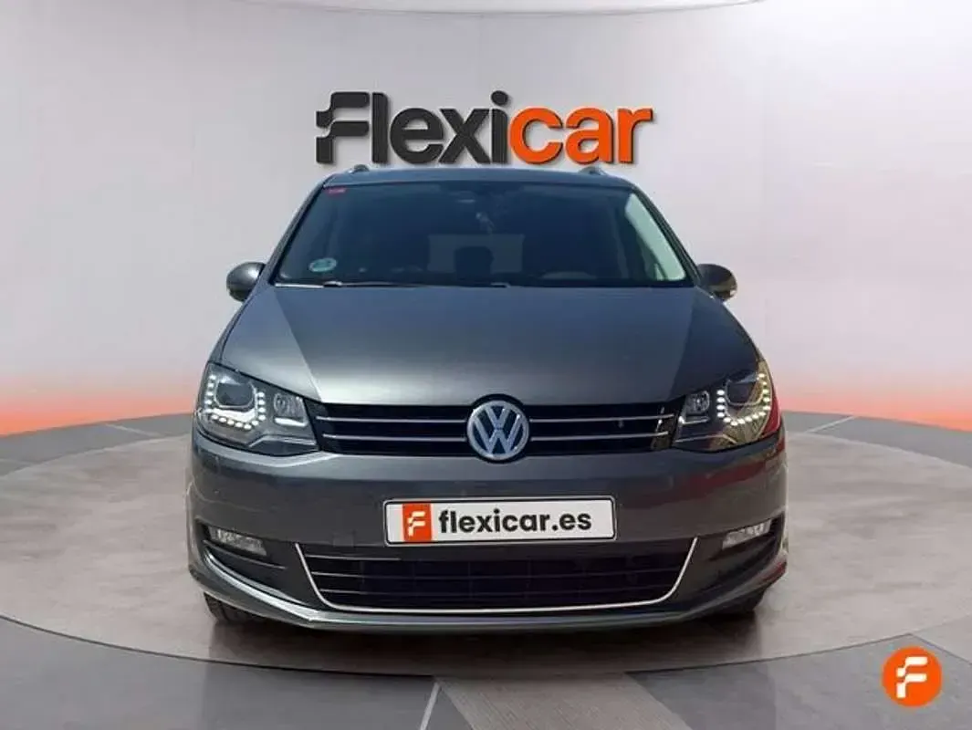 Usado VW Sharan Advance 150 CV (110 kW) 2019 Negro Monovolumen
