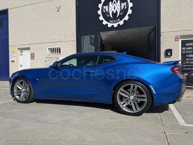 Usado Chevrolet Camaro 453 CV (333 kW) 2018 Azul Coupe