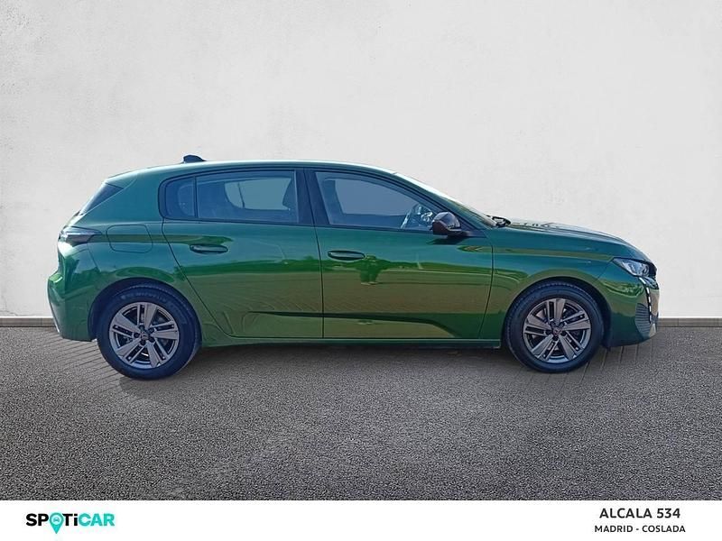 Usado Peugeot 308 Active 130 CV (95 kW) 2022 Verde Berlina