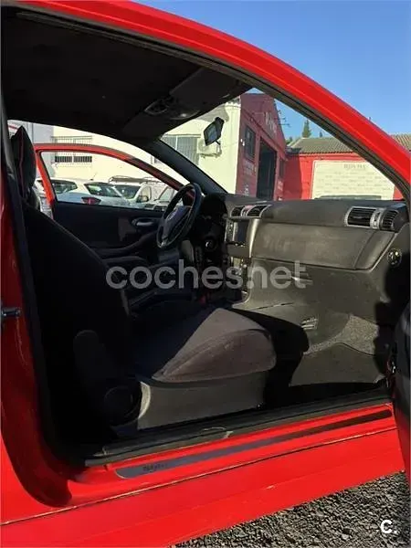 Usado Fiat Stilo 140 CV (102 kW) 2005 Rojo Berlina