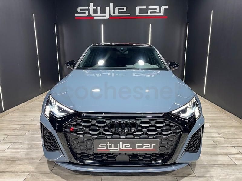 Usado Audi RS3 Premium 400 CV (294 kW) 2023 Gris / plata Berlina