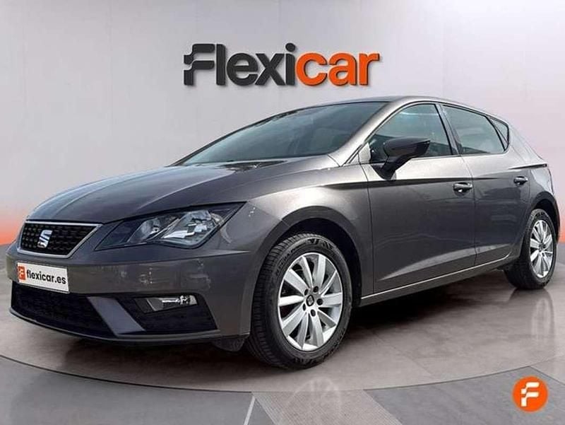 Usado Seat Leon ST Reference 110 CV (80 kW) 2017 Gris Familiar