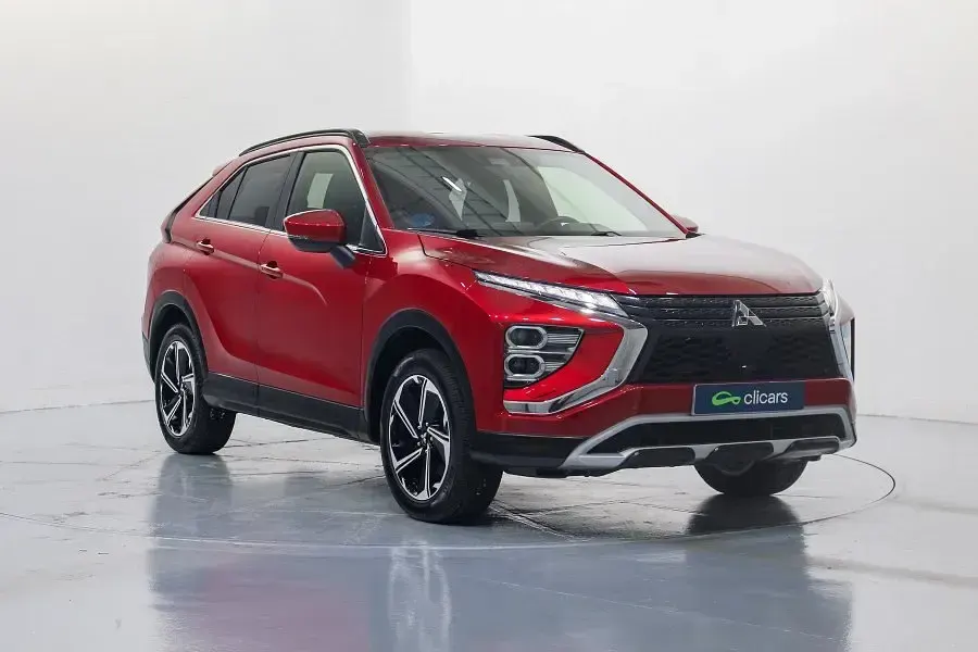 Usado Mitsubishi Eclipse Cross 188 CV (138 kW) 2022 Rojo SUV