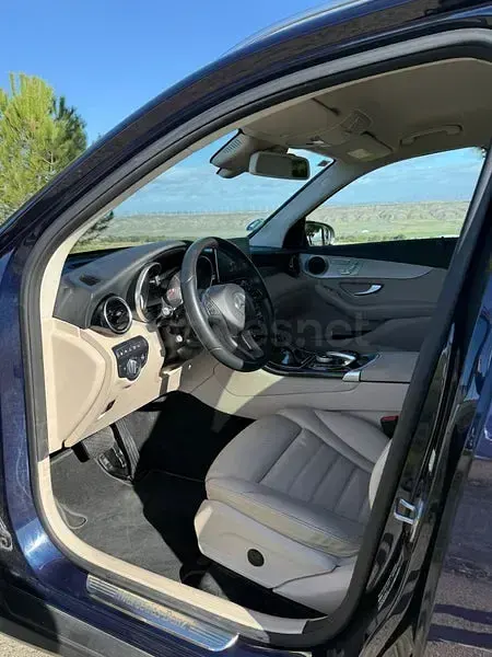Usado Mercedes GLC350 320 CV (235 kW) 2017 Azul SUV
