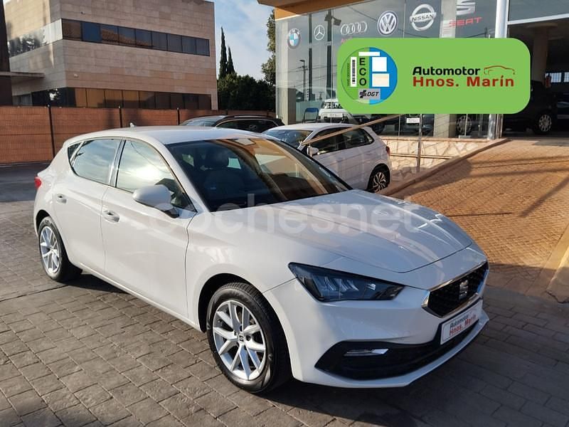 Blanco Usado 2021 Seat Leon XCELLENCE Berlina | 18.500 € (Precio justo) - Imagen 1/4