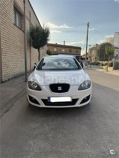 Usado Seat Leon Copa 105 CV (77 kW) 2010 Blanco Utilitario